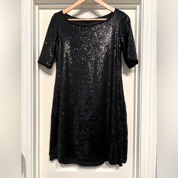 Tiana B. Dresses & Skirts - Tiana B Women’s Short Sleeve Round Neck Black Sequin Mini Dress